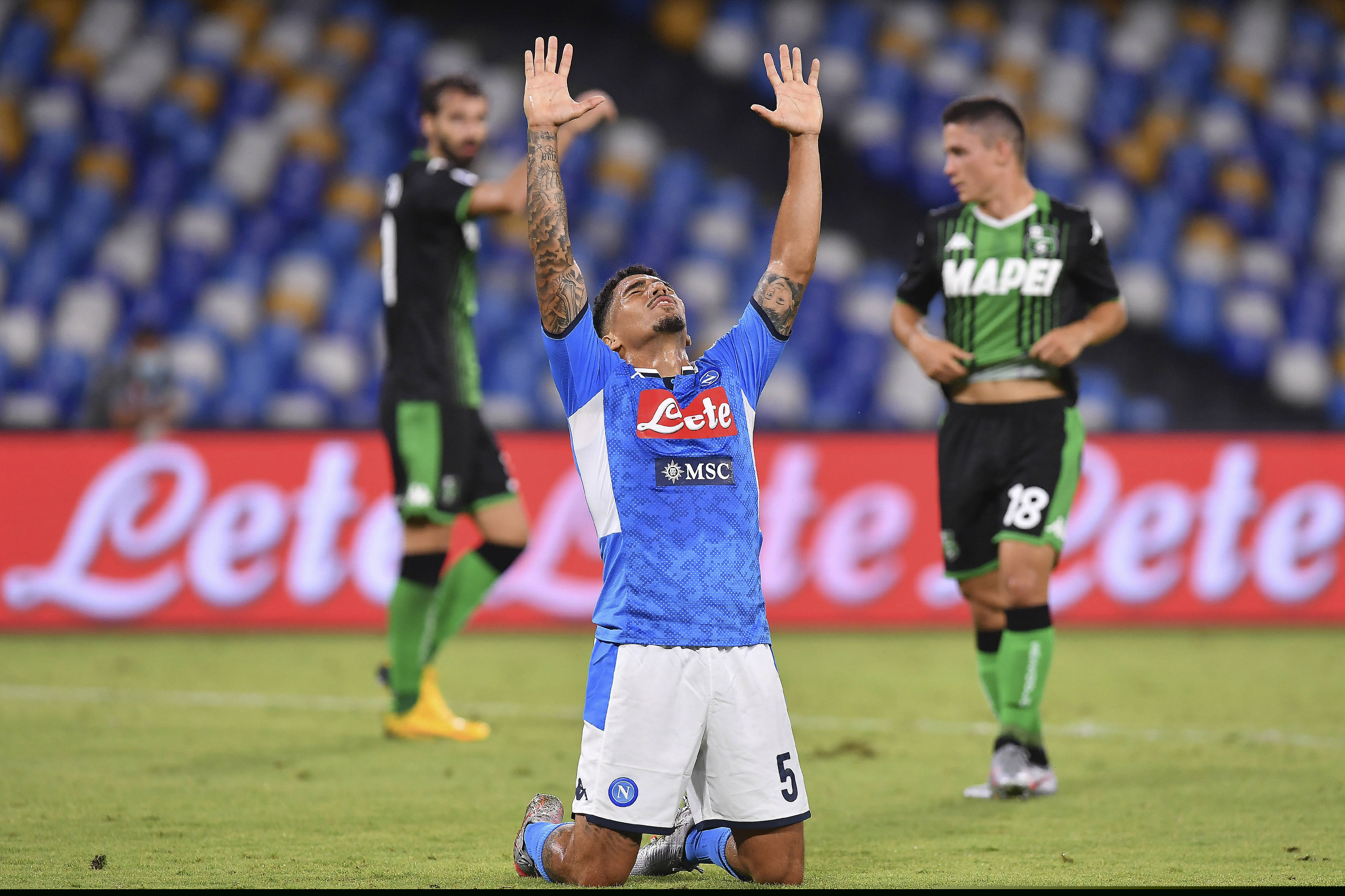 【新闻】全球晶圆代工恐衰退 3%，10 年来首见！